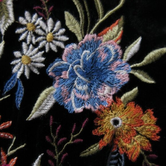 NWoT Johnny Was Isla in Black Embroidered V-neck Velvet Tunic Kimono Dress XS - Picture 3 of 8